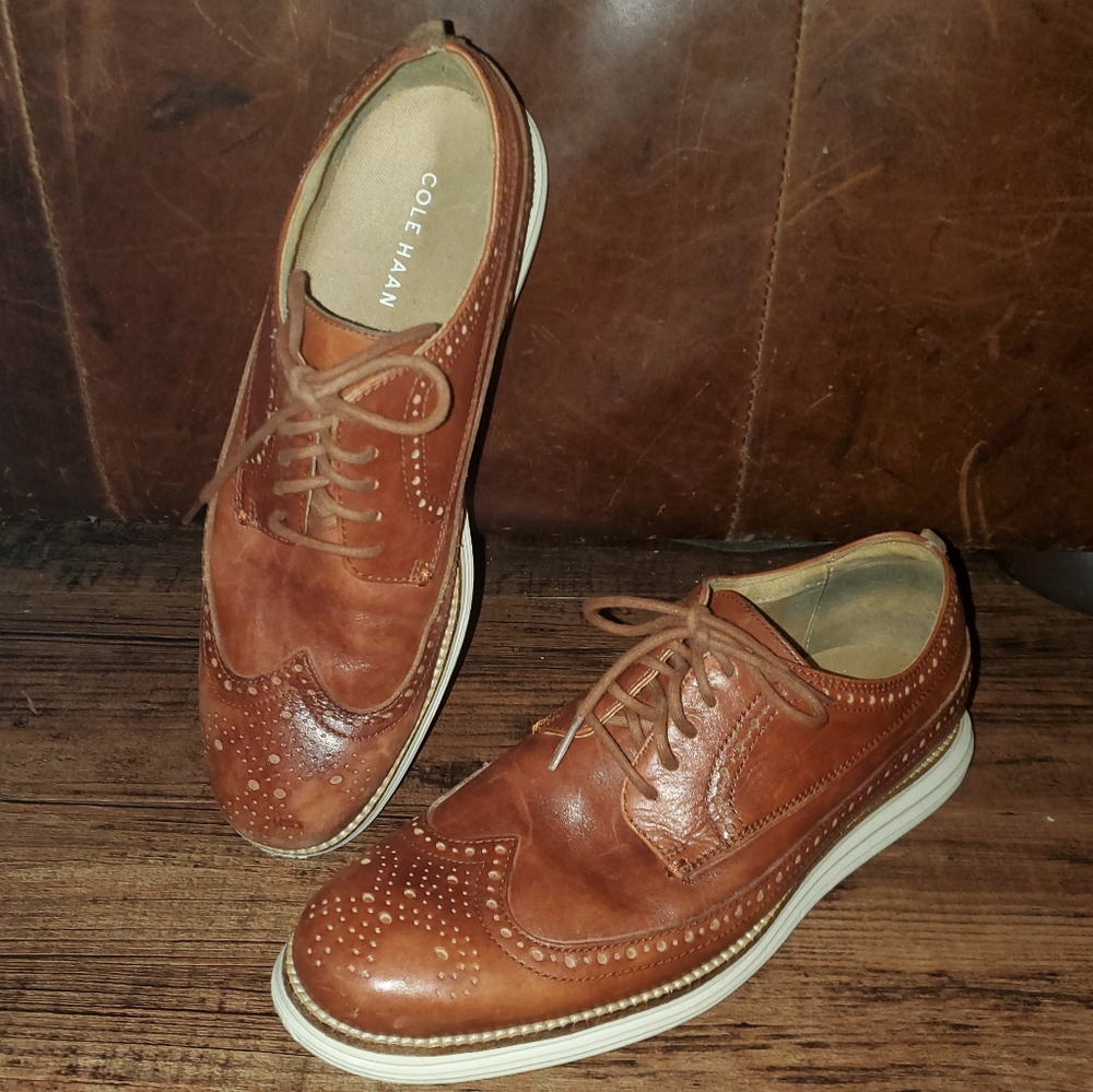 Cole Haan Original Grand Brown Wingtip Size 9